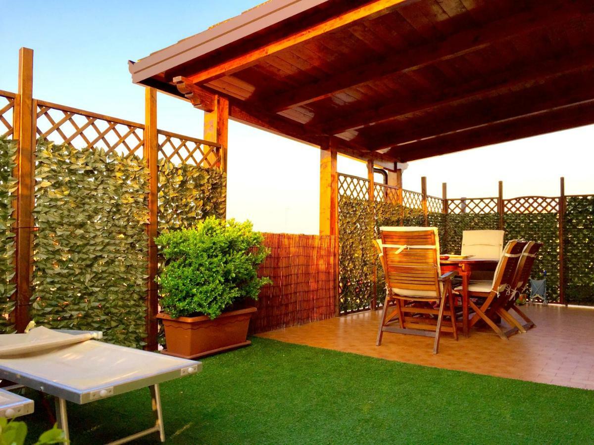 Suite Delicia Apartment - Appartamento Con Terrazza Napoli Dış mekan fotoğraf