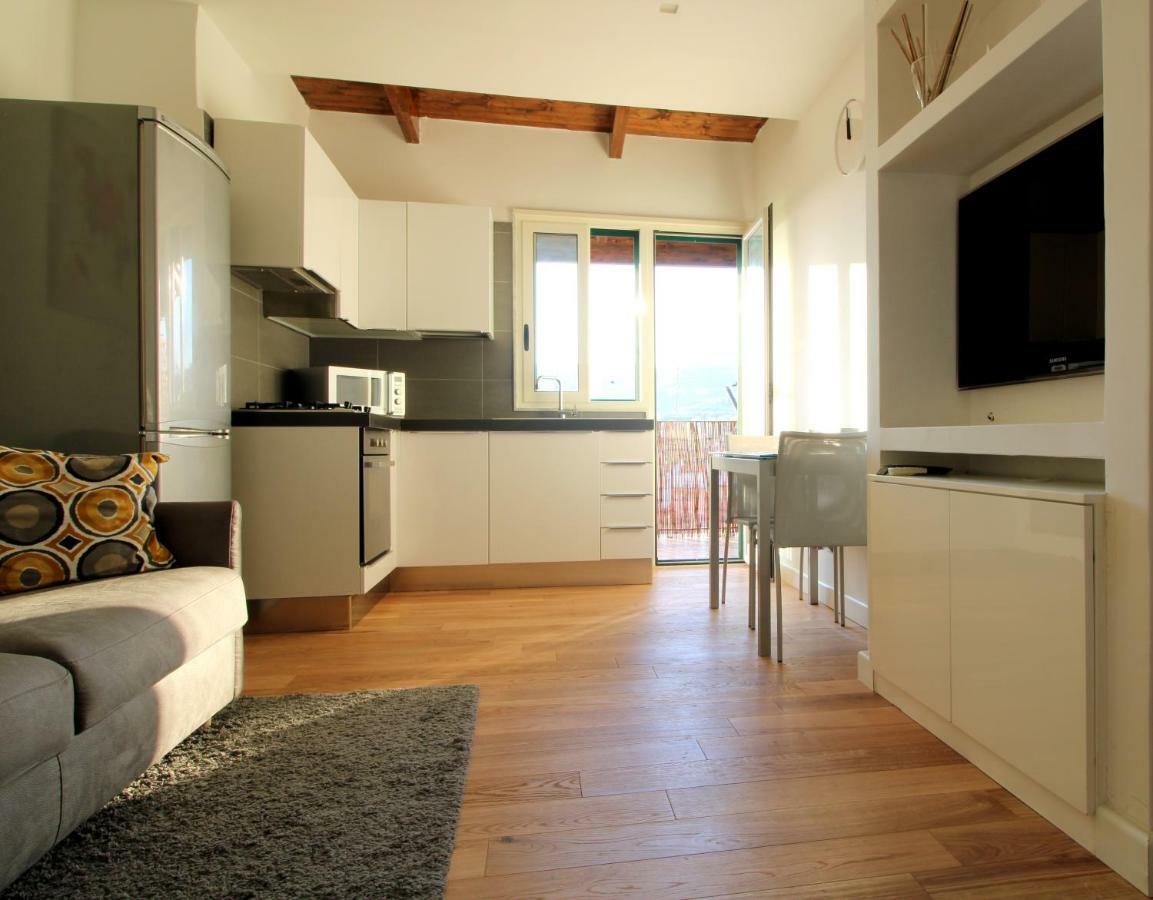Suite Delicia Apartment - Appartamento Con Terrazza Napoli Dış mekan fotoğraf